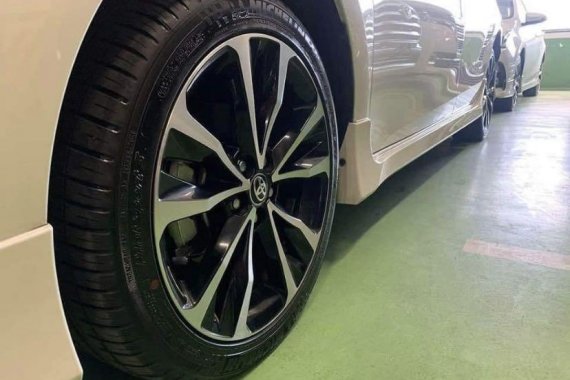 White Toyota Corolla altis 2020 for sale in Makati