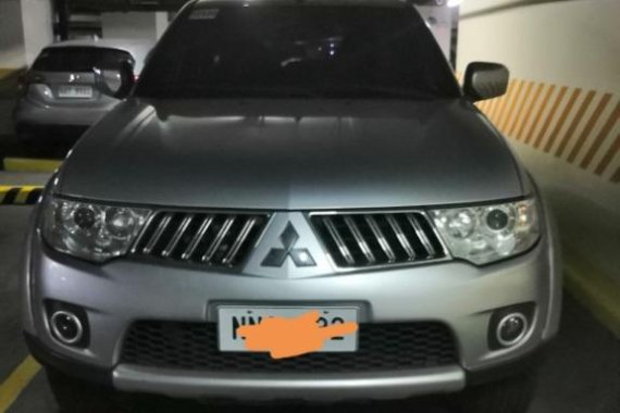 Sell Silver 2009 Mitsubishi Montero in Manila