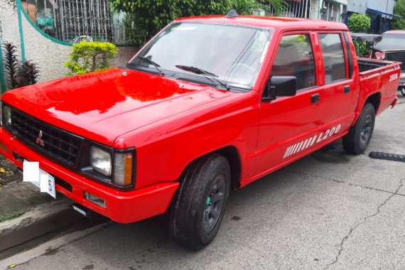 1993 Mitsubishi L200  Red 