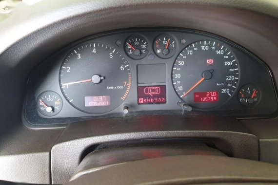 Selling Silver Audi A6 2001 in Manila