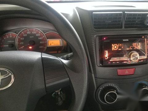 Selling Silver Toyota Avanza 2012 in San Fernando