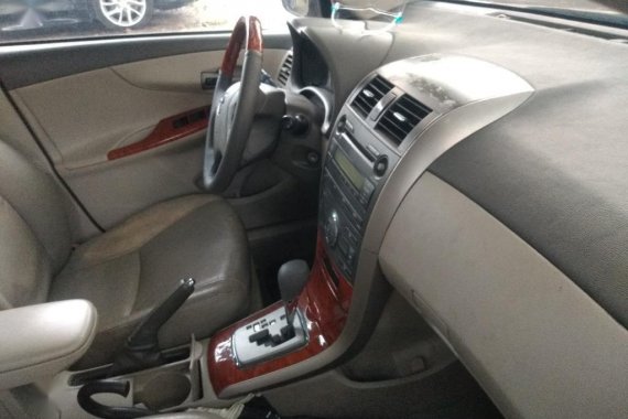 Silver Toyota Corolla Altis 2009 for sale in Manila