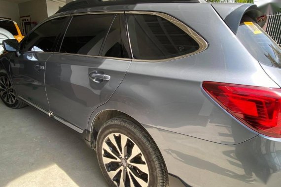 Silver Subaru Outback 2018 for sale in Pampanga 