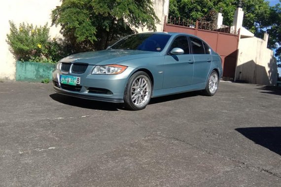 2006 BMW 325i top of the line