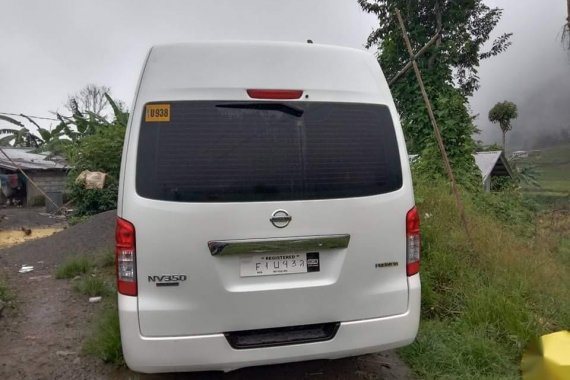 Pearl White Nissan Nv350 urvan 2019 for sale in Manila
