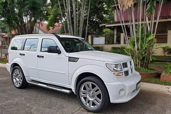 White Dodge Nitro 2011 for sale in Manila