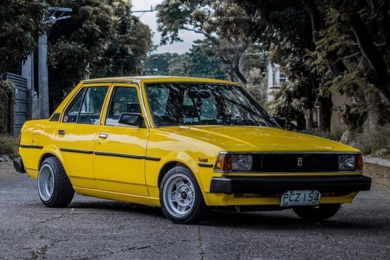 Sell Yellow Toyota Corolla 1983 in Manila