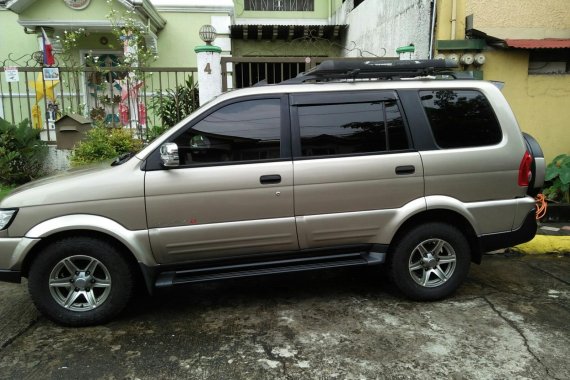 2013 Isuzu Sportivo X 