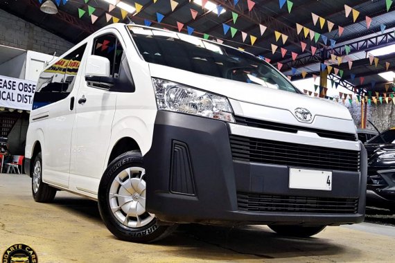 2019 Toyota Hiace Commuter Deluxe MT