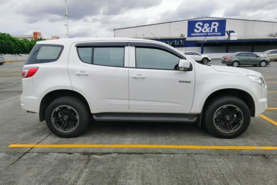 White Chevrolet Trailblazer 2015 for sale in Caloocan
