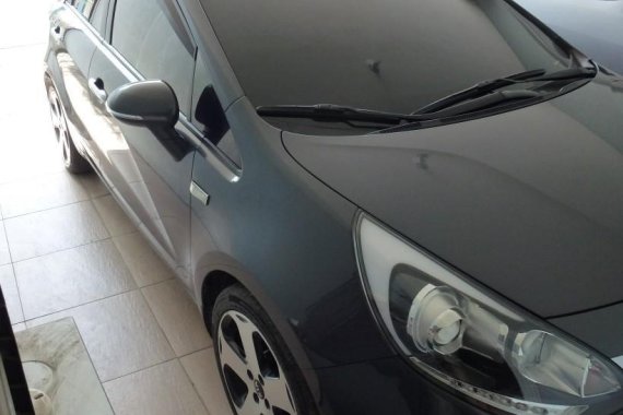 Sell Black 2013 Kia Rio in Cebu