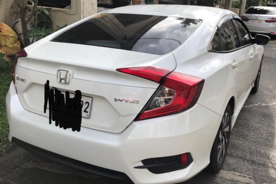 Pearl White Honda Civic 2016 for sale in Manila
