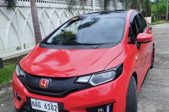 Sell Pink 2017 Honda Jazz in Lipa