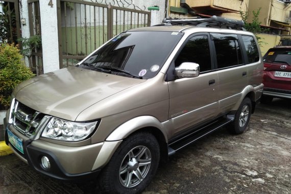 Isuzu Sportivo X