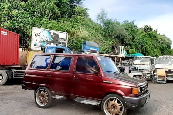 Sell Red 2000 Toyota Tamaraw in Manila