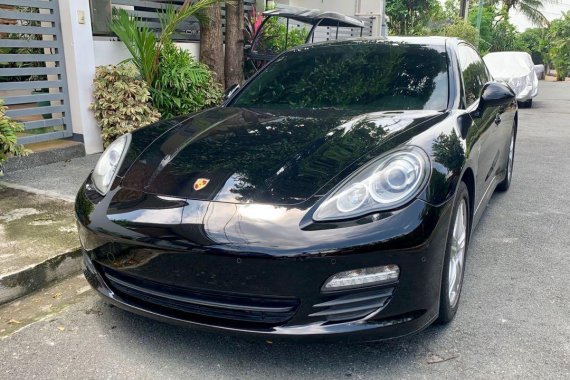 Selling Black Porsche Panamera 2010 in Pateros