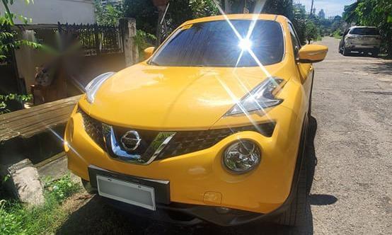 Selling Yellow Nissan Juke 2018 in Cebu