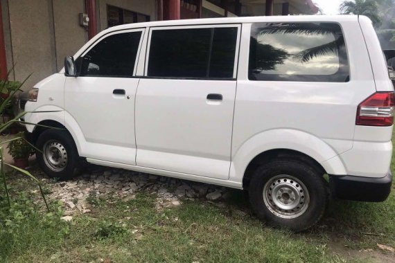 White Suzuki APV 2013 for sale in Cebu City