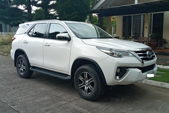 Sell Pearl White 2018 Toyota Fortuner in Davao City