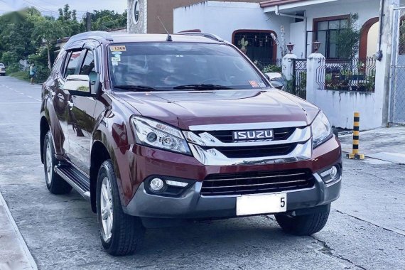 Sell Red 2017 Isuzu Mu-X in Parañaque