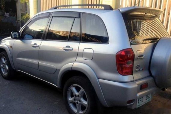 Grey Toyota Rav4 2002 SUV / MPV at 180000 for sale