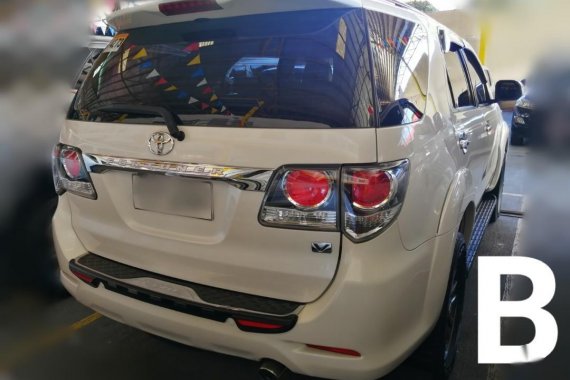 Selling White Toyota Fortuner 2015 in Manila