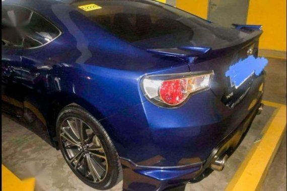 Sell Blue Toyota 86 2013 in Manila