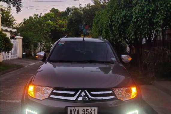 Grey Mitsubishi Montero Sport 2015 for sale in Antipolo