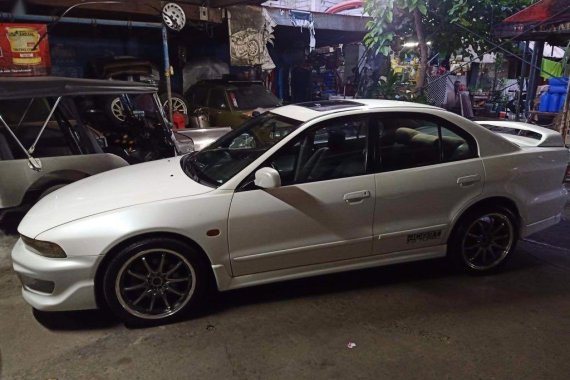 White Mitsubishi Galant Shark 2000 in Manila