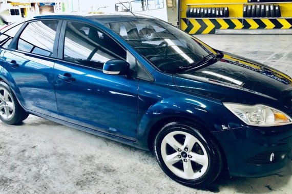 Selling Blue Ford Focus 2011 in Manila