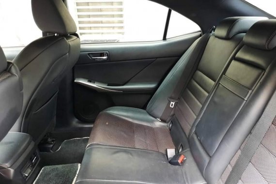 Sell Silver 2015 Lexus IS350 in Taguig