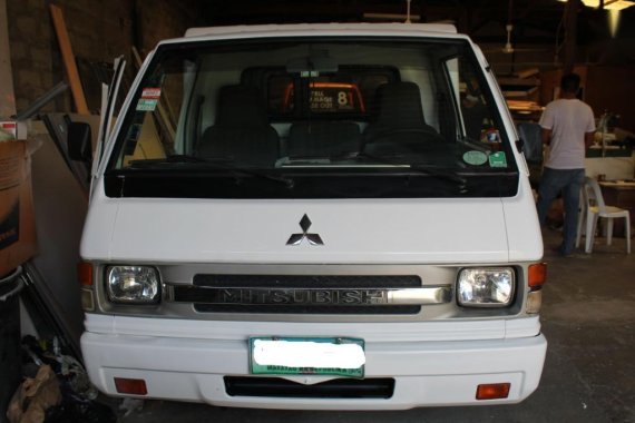Sell Pearl White 2012 Mitsubishi L300 in Makati
