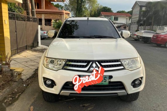 Selling White Mitsubishi Montero 2014 in Las Piñas