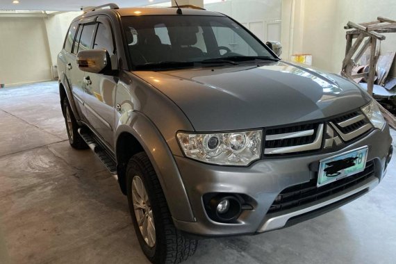 2014 Mitsubishi Montero GlsV AT