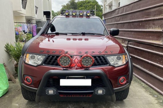 Red Mitsubishi Montero 2012 for sale in Marikina City