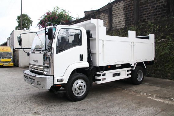 Selling Isuzu FRR Forward dump truck 6 wheel 4x2