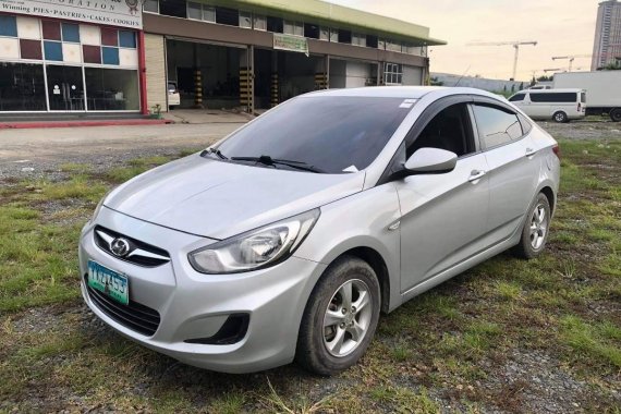 Sell Silver Hyundai Accent 2013 in Cebu