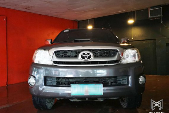 FOR SALE!!! 2011 Toyota Hilux 3.0G 4x4 AT