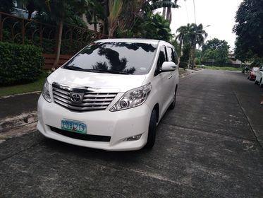 Sell Pearl White 2011 Toyota Alphard in Manila