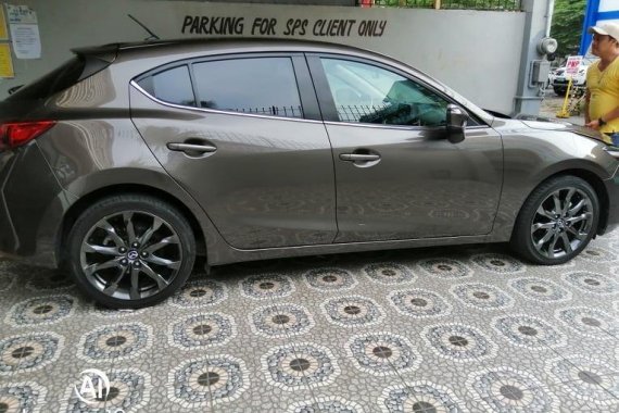 Silver Mazda 3 2014 for sale in Calamba