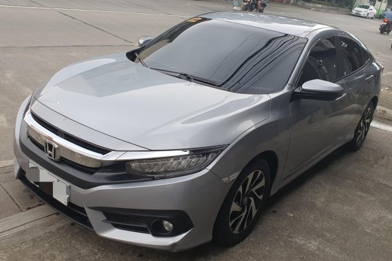 Honda Civic 2017  E CVT 1.8(Casa Maintained)