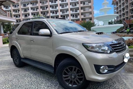 Silver Toyota Fortuner 2014 for sale in Antipolo