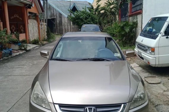 Sell Silver Honda Accord 2005 in Valenzuela