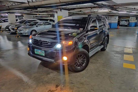 Toyota Fortuner 2.5G 4x2 VNTurbo Manual 2014 Model