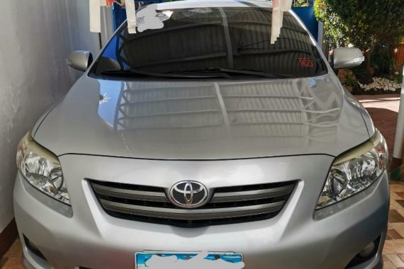 Silver Toyota Corolla Altis 2010 for sale in Cebu City