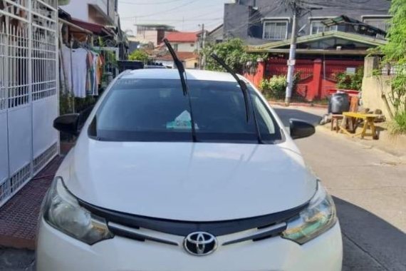 Selling White Toyota Vios 2015 in Manila