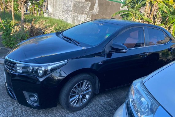 2016 Black Toyota Corolla Altis 1.6 G Automatic Gasoline