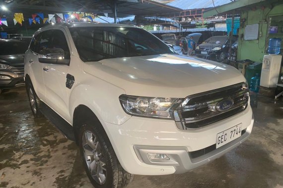 Sell Pearlwhite 2016 Ford Everest in Cebu