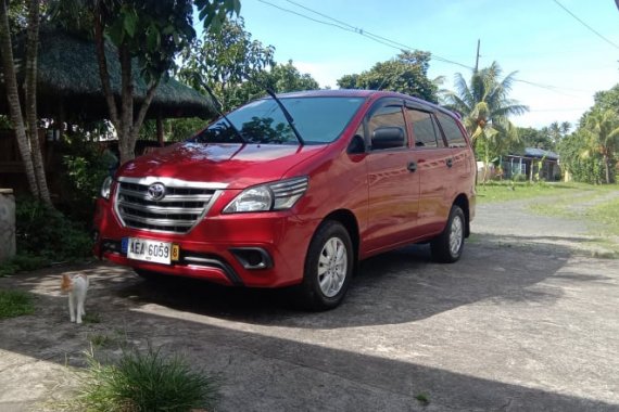 2014 Toyota Innova E