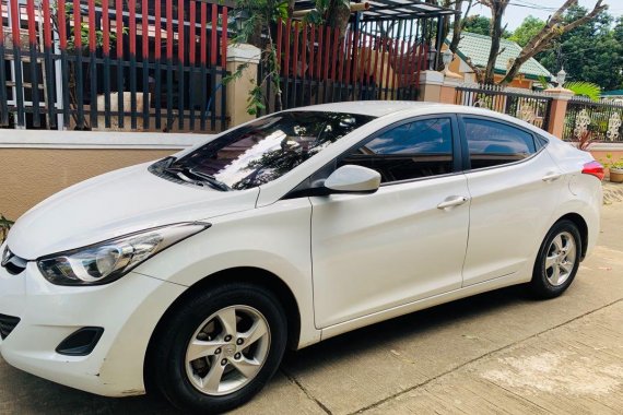 White Hyundai Elantra 2013 for sale in Antipolo